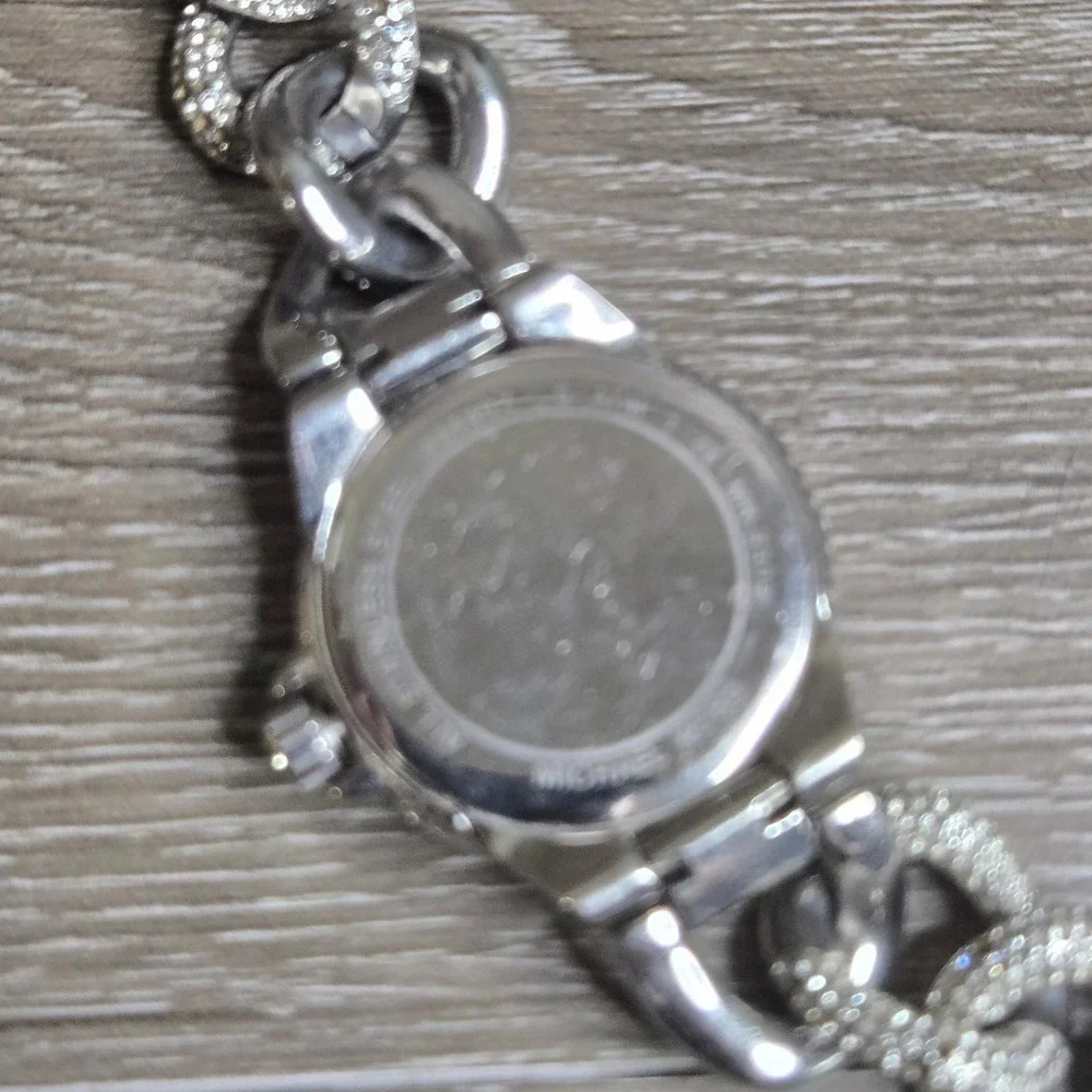 Michael Kors MK3309 Catlin Silver Tone Crystal Pave Chain Link Watch Chronograph